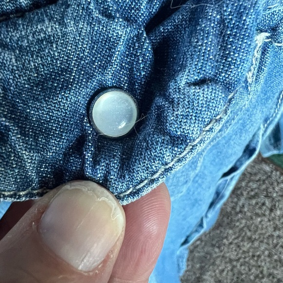 & Now Denim Faux Pearl Snap Shirt — Women’s Small — Western Snap Style - Picture 2 of 10
